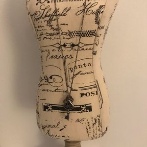 Elena Gilbert American Eagle key necklace RARE